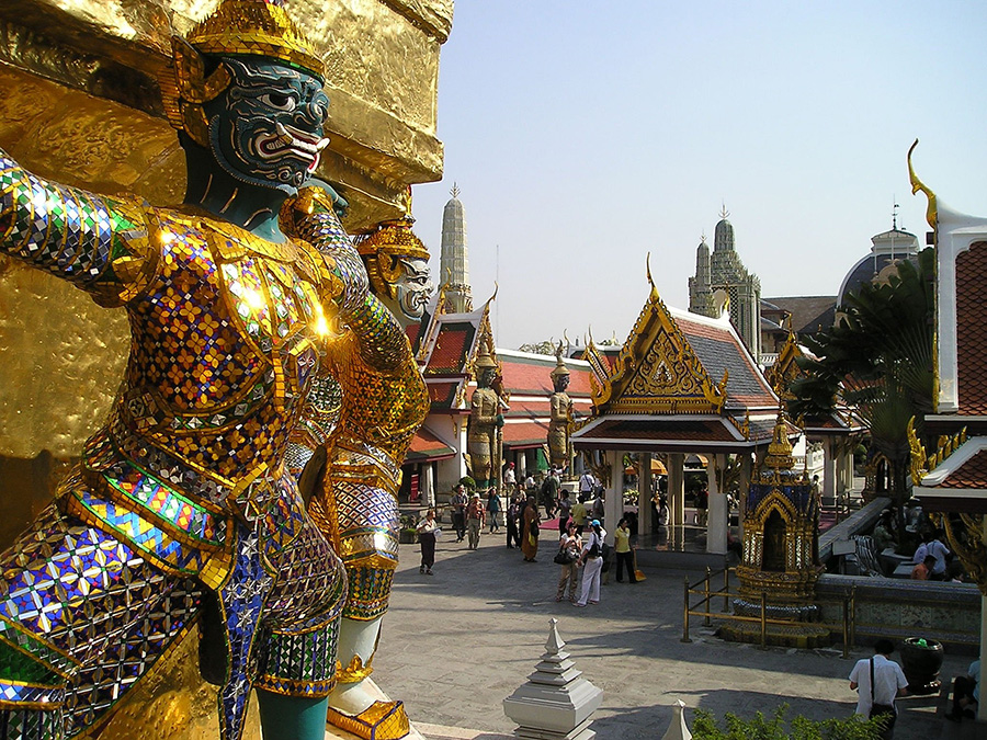 Wielki Pałac Królewski i Świątynia Szmaragdowego Buddy czyli najciekawsze i najlepsze atrakcje w Bangkoku, Tajlandia