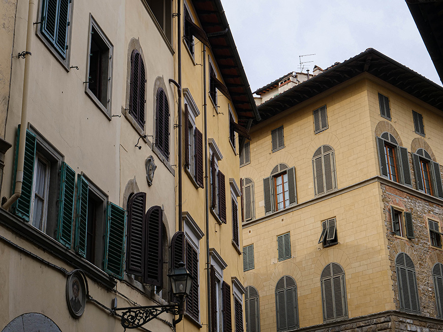 Klimatyczne uliczki we Florencji spacer po Florencji