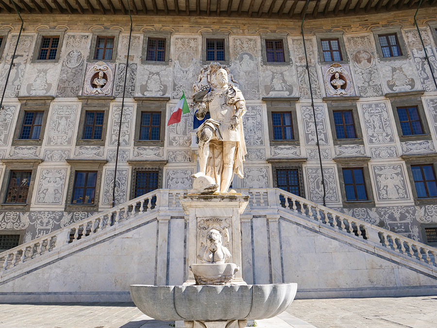 Piazza dei Cavalieri atrakcje w Pizie