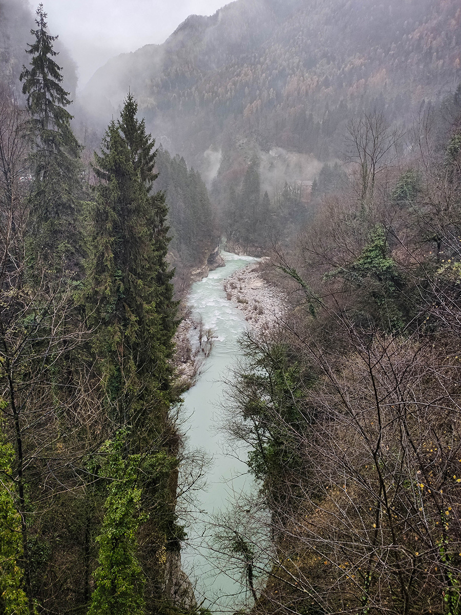 Wodospady w Dolomitach - Cascata di Ponte Serra